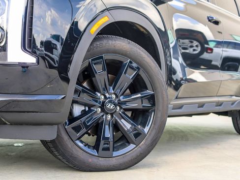 Used 2024 Hyundai Palisade XRT AWD/4WD image 2
