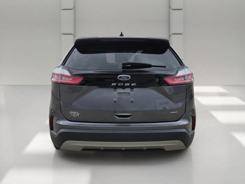 Used 2024 Ford Edge SEL AWD/4WD image 4