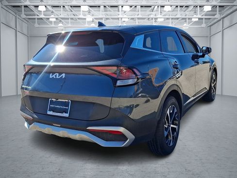 Used 2023 Kia Sportage EX image 5