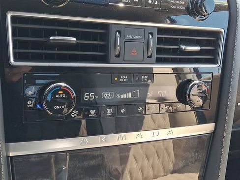 Used 2023 Nissan Armada Platinum w/ Cargo Package AWD/4WD image 17