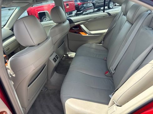 Used 2009 Toyota Camry LE FWD image 14