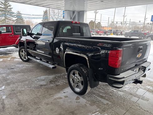 Used 2015 Chevrolet Silverado 2500 LTZ image 4