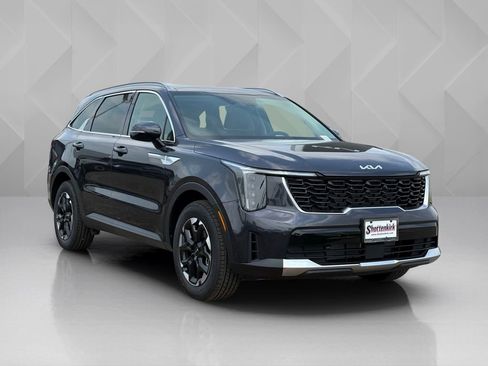 New 2026 Kia Sorento S FWD image 3