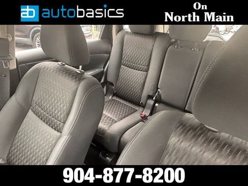 Used 2017 Nissan Rogue S AWD/4WD image 30