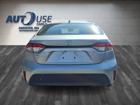Used 2023 Toyota Corolla LE w/ Carpet Mat Package (TMS) FWD image 5