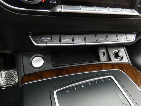 Used 2018 Audi Q5 2.0T Premium Plus w/ Premium Plus Package image 35