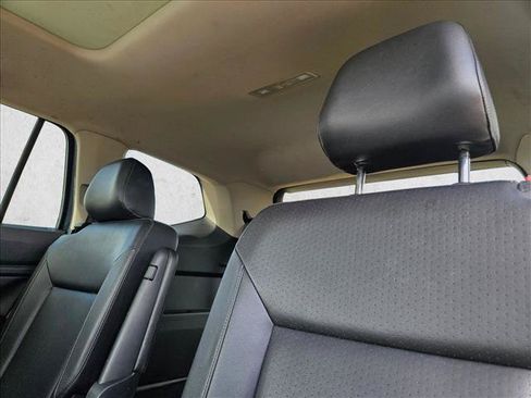 Used 2019 Volkswagen Atlas SEL R-Line FWD image 7