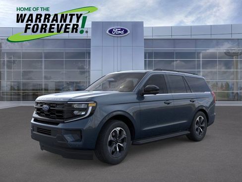 New 2026 Ford Expedition Active image 1