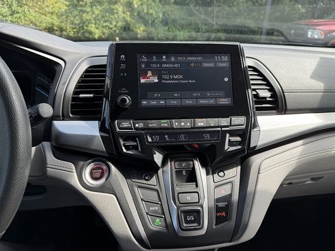 Used 2019 Honda Odyssey EX image 15