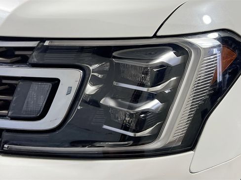 Used 2021 Ford Expedition King Ranch image 11