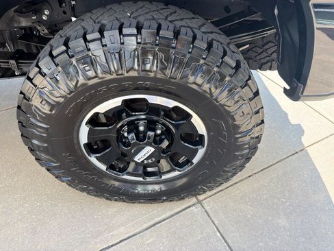 Used 2026 Ford F250 Platinum w/ Tremor Off-Road Package AWD/4WD image 8