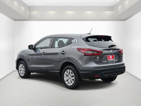 Used 2020 Nissan Rogue Sport S FWD image 6