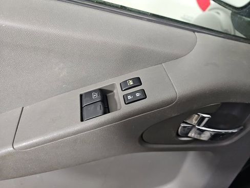 Used 2008 Nissan Frontier SE w/ Power Pkg image 11