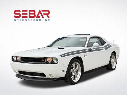 Used 2011 Dodge Challenger R/T image 15