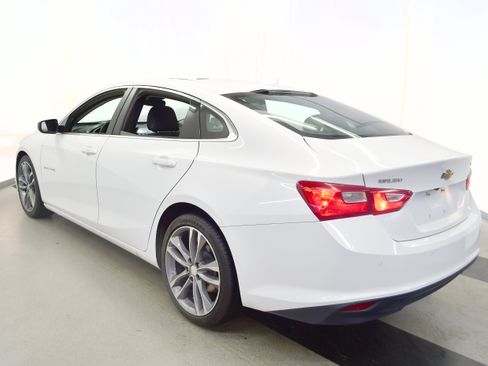 Used 2023 Chevrolet Malibu LT w/ Driver Confidence Package FWD image 5