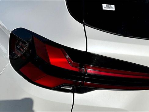 Used 2024 BMW X5 xDrive40i image 31
