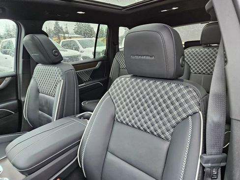 New 2026 GMC Acadia Denali w/ Super Cruise Package image 13