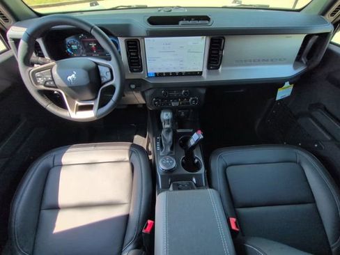 New 2026 Ford Bronco Outer Banks AWD/4WD image 14
