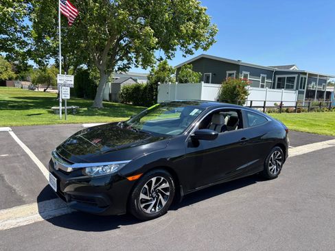 Used 2016 Honda Civic LX image 5