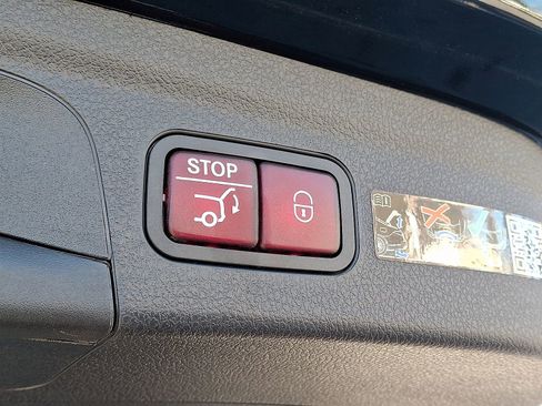 Certified 2025 Mercedes-Benz GLE 350 GLE 350 image 31