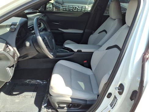 Used 2021 Lexus UX 250h AWD/4WD image 12