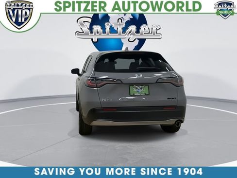 Used 2025 Honda HR-V Sport image 9