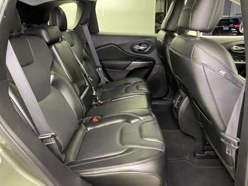 Used 2021 Jeep Cherokee Latitude Lux image 20