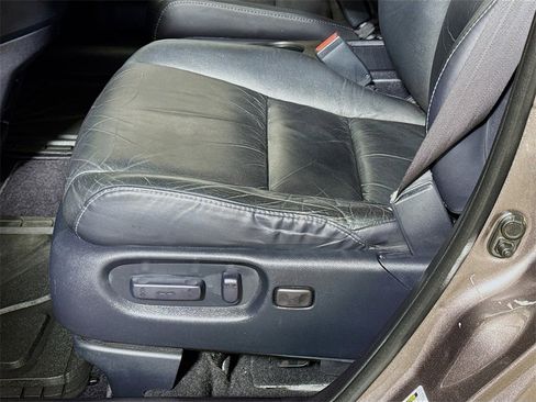 Used 2010 Honda CR-V EX-L image 16