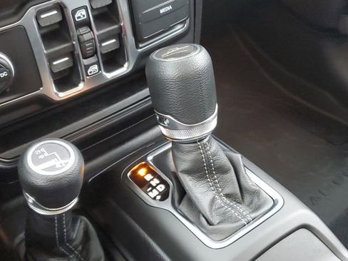 New 2026 Jeep Gladiator Sport image 10