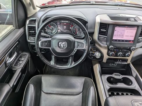 Used 2022 RAM 1500 Laramie AWD/4WD image 17