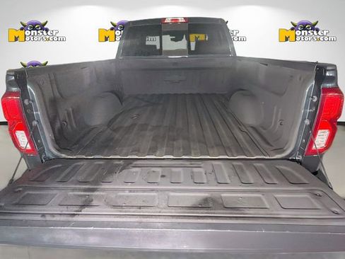 Used 2018 Chevrolet Silverado 1500 LTZ Z71 w/ LPO, Black Pack AWD/4WD image 29