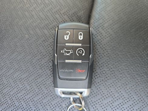 Used 2022 RAM 2500 Laramie AWD/4WD image 31