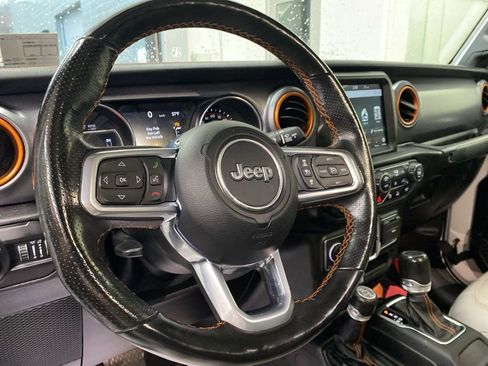 Certified 2021 Jeep Gladiator Mojave image 24