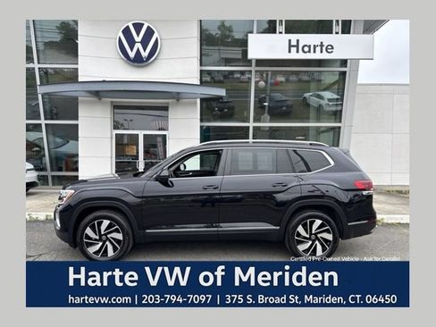 Certified 2025 Volkswagen Atlas SEL AWD/4WD image 1