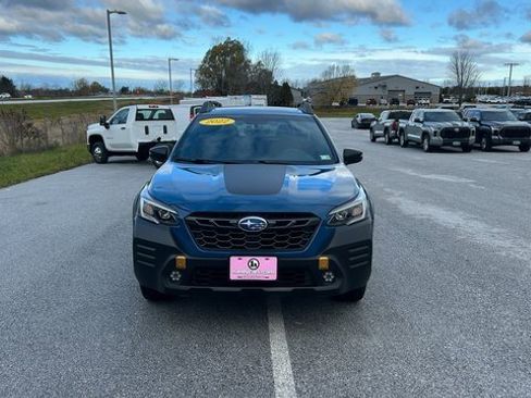 Used 2022 Subaru Outback Wilderness image 8