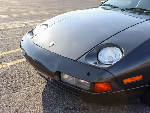 Used 1989 Porsche 928 S4 image 68