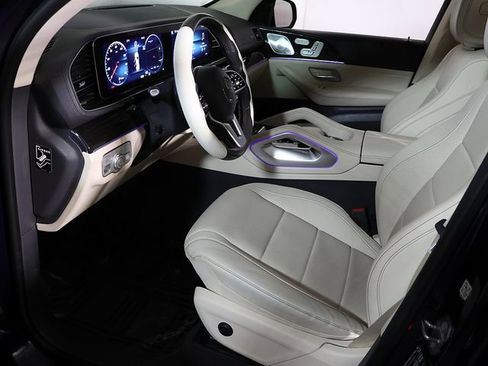 Used 2020 Mercedes-Benz GLS 450 4MATIC image 12