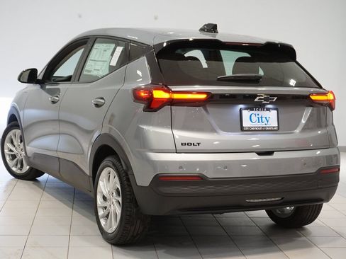 New 2027 Chevrolet Bolt LT image 7