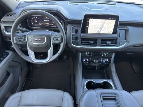 Used 2023 GMC Yukon SLT w/ SLT Premium Package RWD image 18
