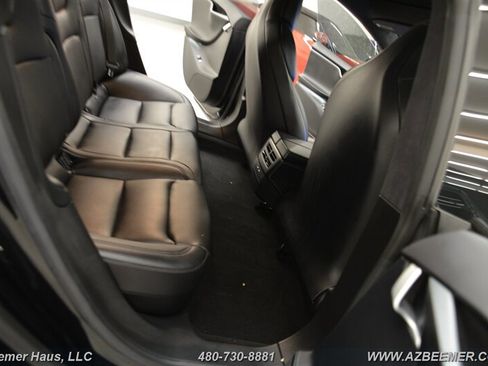 Used 2019 Tesla Model S Performance image 22
