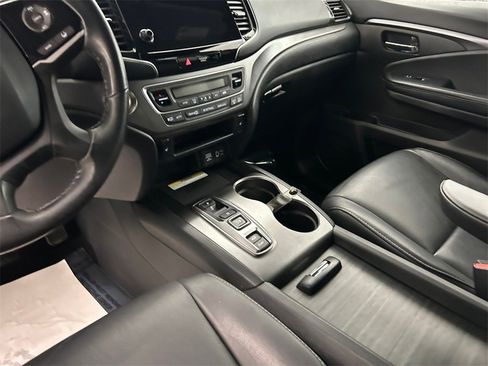 Used 2022 Honda Pilot Special Edition image 11