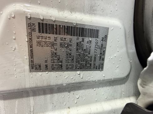 Certified 2025 Nissan Rogue SV AWD/4WD image 25
