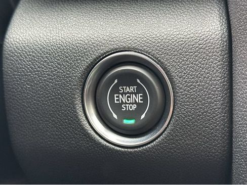 New 2026 GMC Acadia Denali Ultimate w/ LPO, Floor Liner Package AWD/4WD image 30