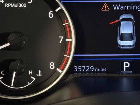 Used 2025 Nissan Altima 2.5 SV FWD image 17
