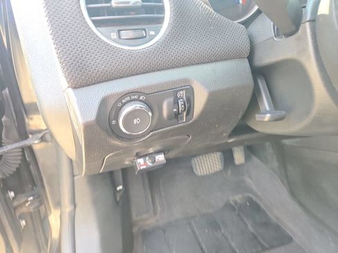 Used 2011 Chevrolet Cruze LT FWD image 13