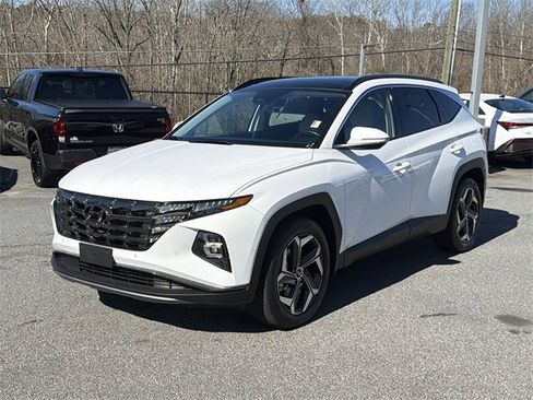 Certified 2023 Hyundai Tucson Limited image 3