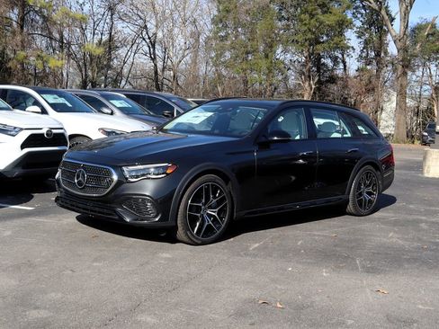 New 2026 Mercedes-Benz E 450 4MATIC All-Terrain Wagon image 6