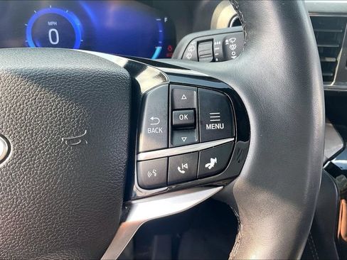 Certified 2023 Ford Explorer Platinum w/ Technology Package AWD/4WD image 18