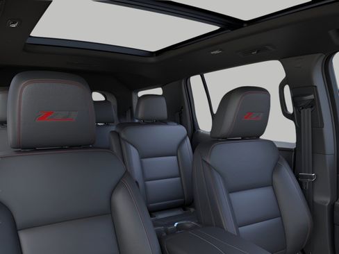 New 2026 Chevrolet Traverse Z71 w/ Enhanced Driving Package image 24