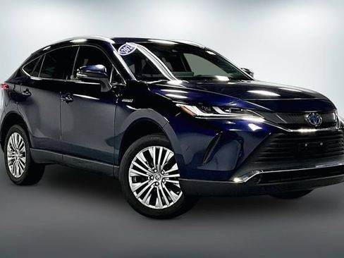 Used 2021 Toyota Venza XLE w/ Softex Package AWD/4WD image 1